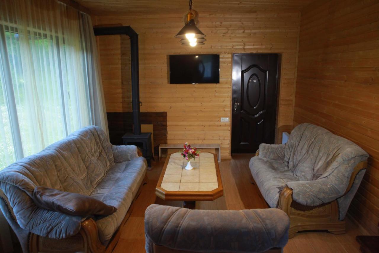 Cottage Woodside Mestia Esterno foto
