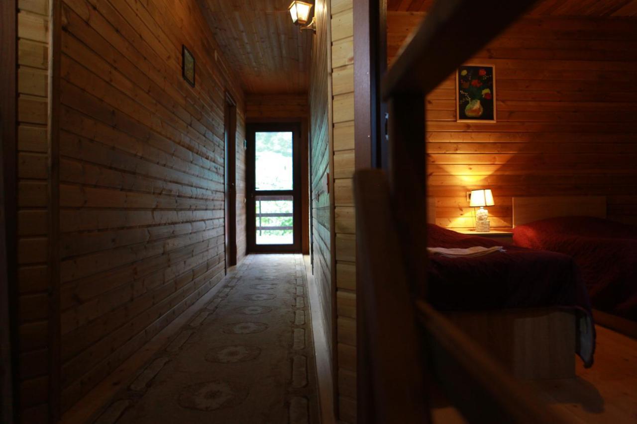 Cottage Woodside Mestia Esterno foto