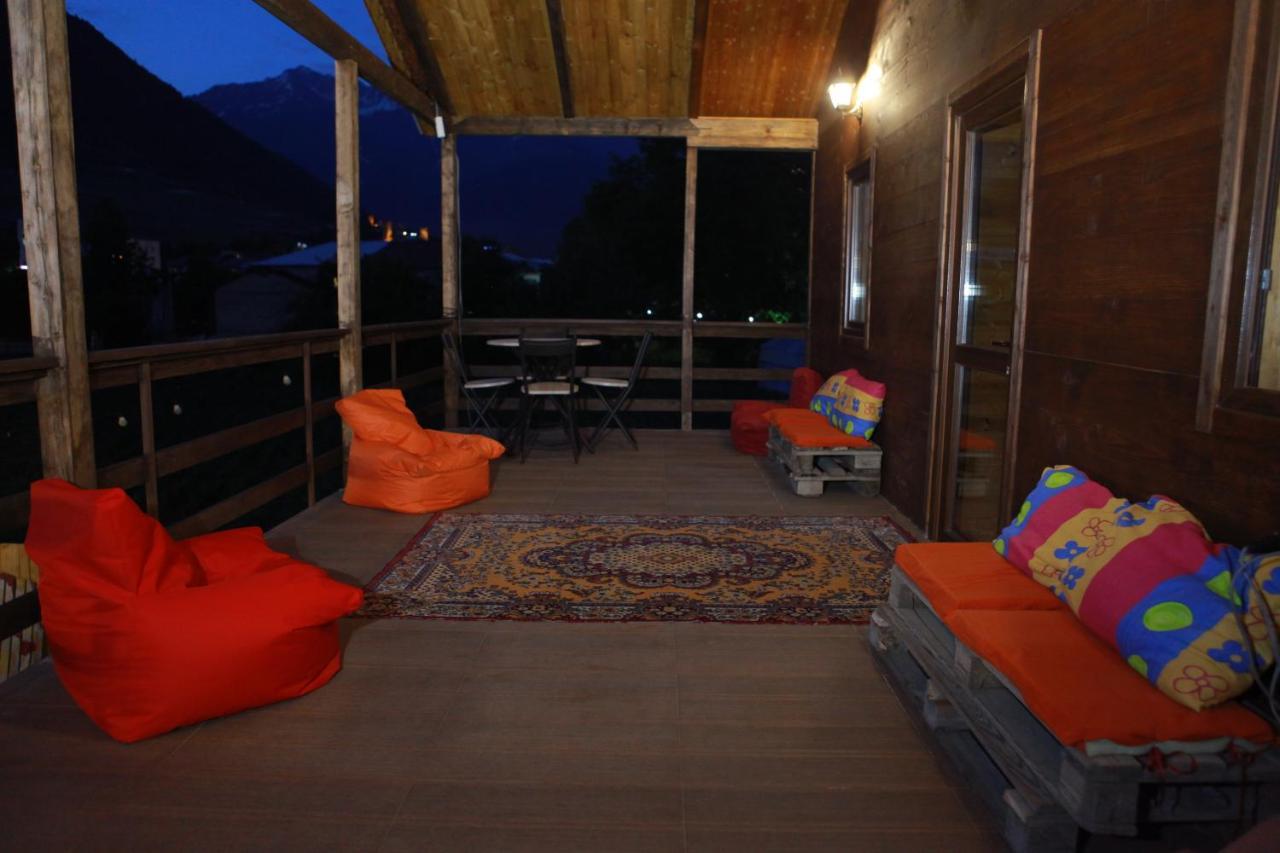 Cottage Woodside Mestia Esterno foto